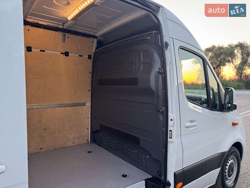 Грузовой фургон Mercedes-Benz Sprinter 2019 в Дубно фото 58 Грузовой фургон Mercedes-Benz Sprinter 2019 в Дубно