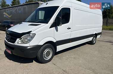 Грузовой фургон Mercedes-Benz Sprinter 2013 в Ровно