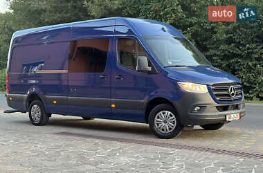 Вантажний фургон Mercedes-Benz Sprinter 2023 в Сваляві