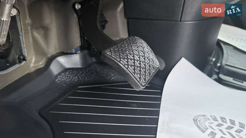 Вантажний фургон Mercedes-Benz Sprinter 2023 в Сваляві