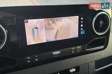 Грузовой фургон Mercedes-Benz Sprinter 2023 в 