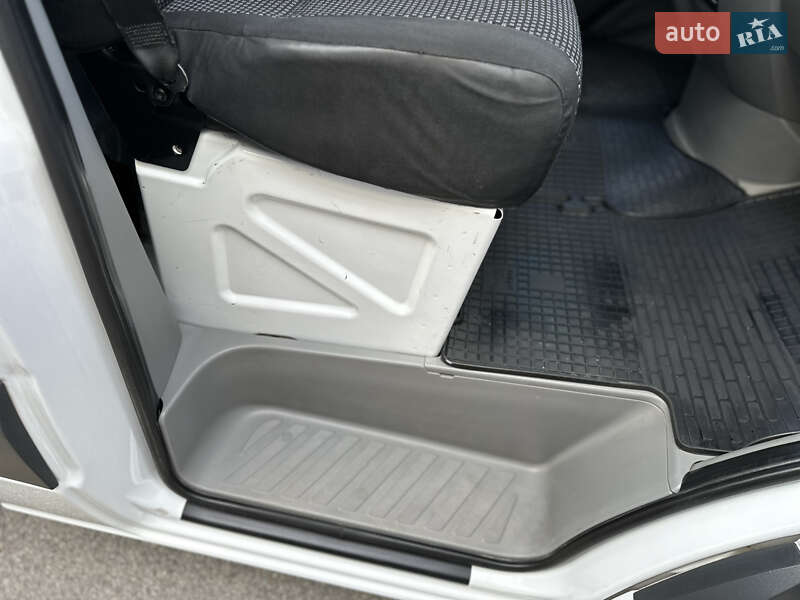 Другие грузовики Mercedes-Benz Sprinter 2016 в Ужгороде