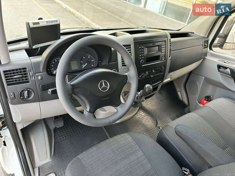 Другие грузовики Mercedes-Benz Sprinter 2016 в Ужгороде