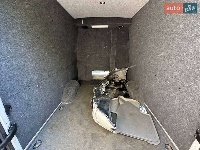 Грузопассажирский фургон Mercedes-Benz Sprinter 2014 в Стрые