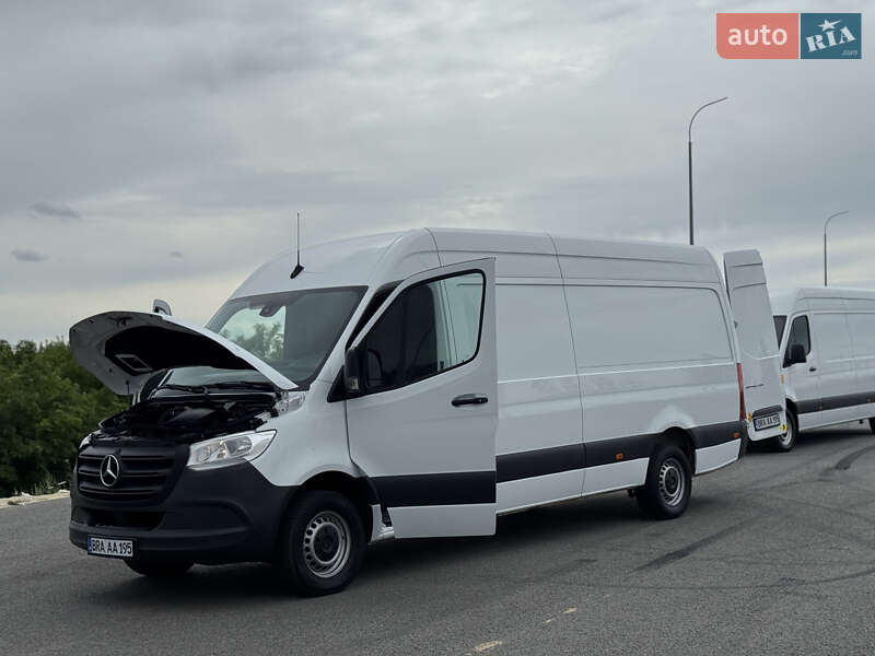Вантажний фургон Mercedes-Benz Sprinter 2022 в Рівному