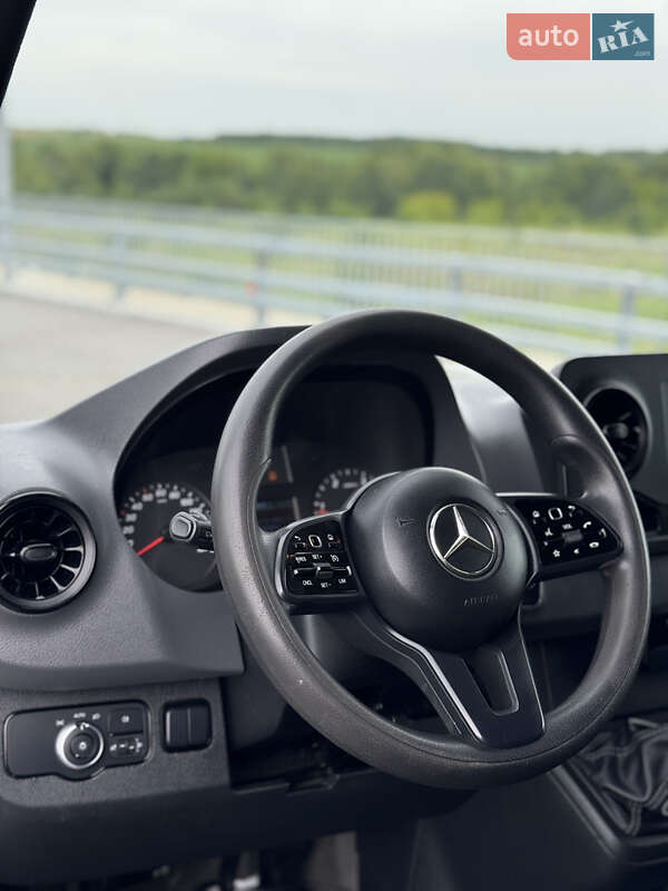 Грузовой фургон Mercedes-Benz Sprinter 2021 в Ровно