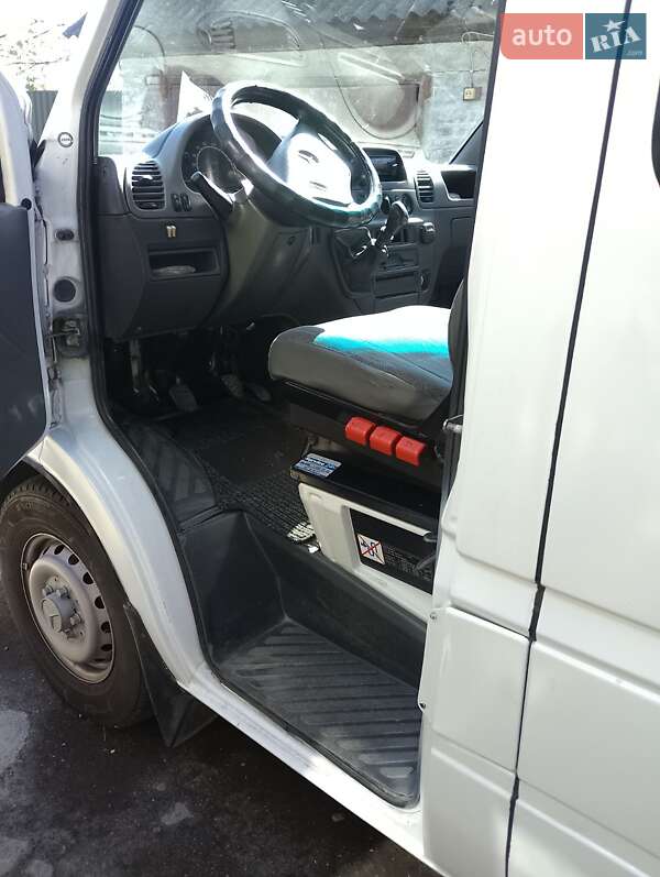 Микроавтобус Mercedes-Benz Sprinter 2002 в Барановке