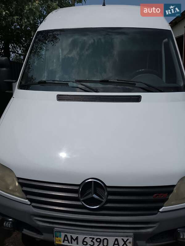 Микроавтобус Mercedes-Benz Sprinter 2002 в Барановке