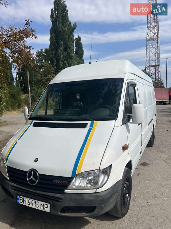 Mercedes-Benz Sprinter 2005