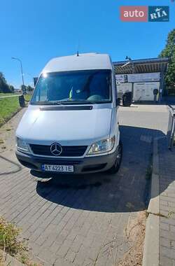 Микроавтобус Mercedes-Benz Sprinter 2004 в Ивано-Франковске