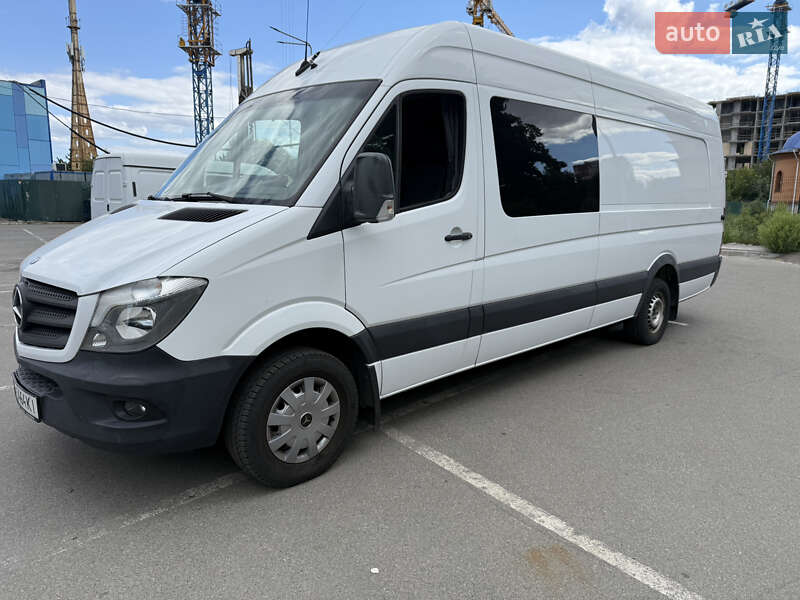 Грузопассажирский фургон Mercedes-Benz Sprinter 2018 в Киеве фото 4 Грузопассажирский фургон Mercedes-Benz Sprinter 2018 в Киеве