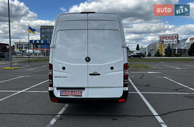 Грузовой фургон Mercedes-Benz Sprinter 2016 в 