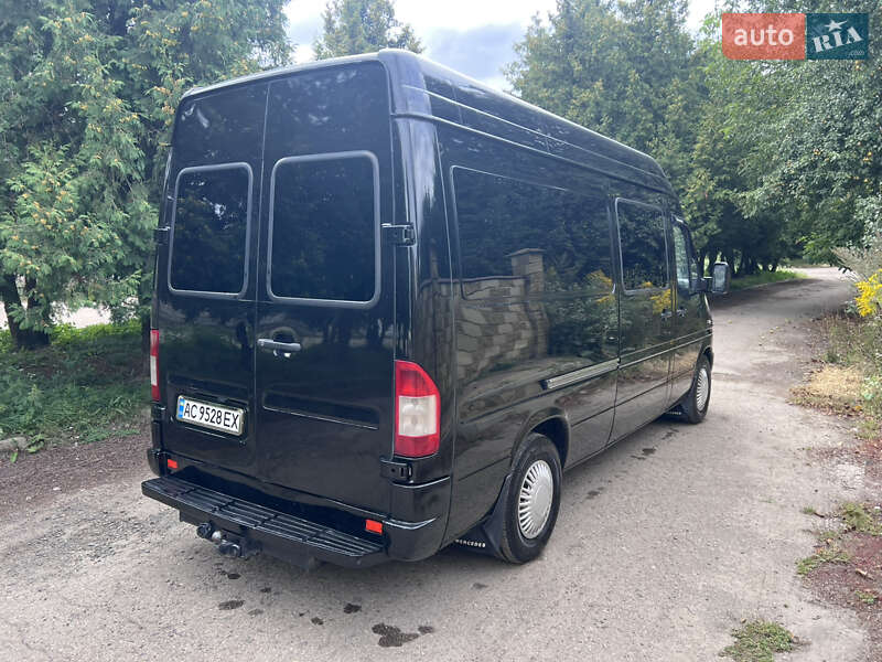 Микроавтобус Mercedes-Benz Sprinter 2000 в Луцке