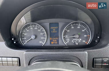 Грузопассажирский фургон Mercedes-Benz Sprinter 2012 в 