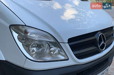 Грузовой фургон Mercedes-Benz Sprinter 2008 в 