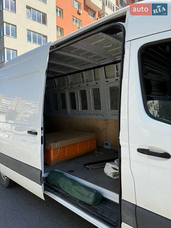 Грузовой фургон Mercedes-Benz Sprinter 2023 в Харькове