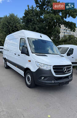 Вантажний фургон Mercedes-Benz Sprinter 2020 в Києві