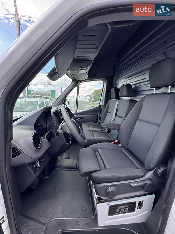 Вантажний фургон Mercedes-Benz Sprinter 2020 в Києві фото 14 Вантажний фургон Mercedes-Benz Sprinter 2020 в Києві