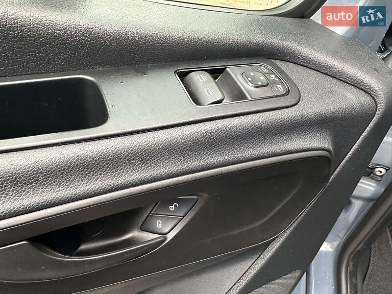 Вантажний фургон Mercedes-Benz Sprinter 2020 в Бердичеві фото 22 Вантажний фургон Mercedes-Benz Sprinter 2020 в Бердичеві