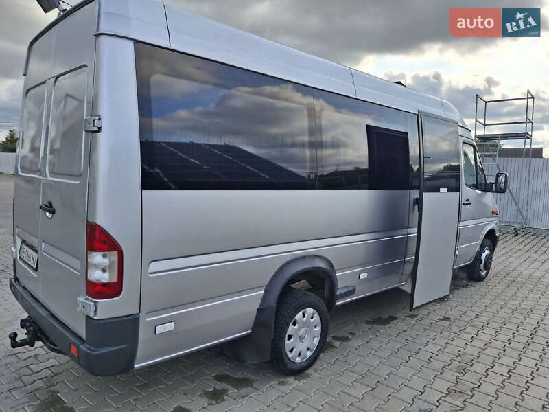 Пригородный автобус Mercedes-Benz Sprinter 2005 в 