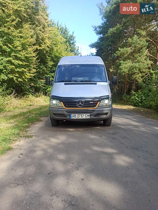 Вантажний фургон Mercedes-Benz Sprinter 2004 в Бершаді фото 33 Вантажний фургон Mercedes-Benz Sprinter 2004 в Бершаді