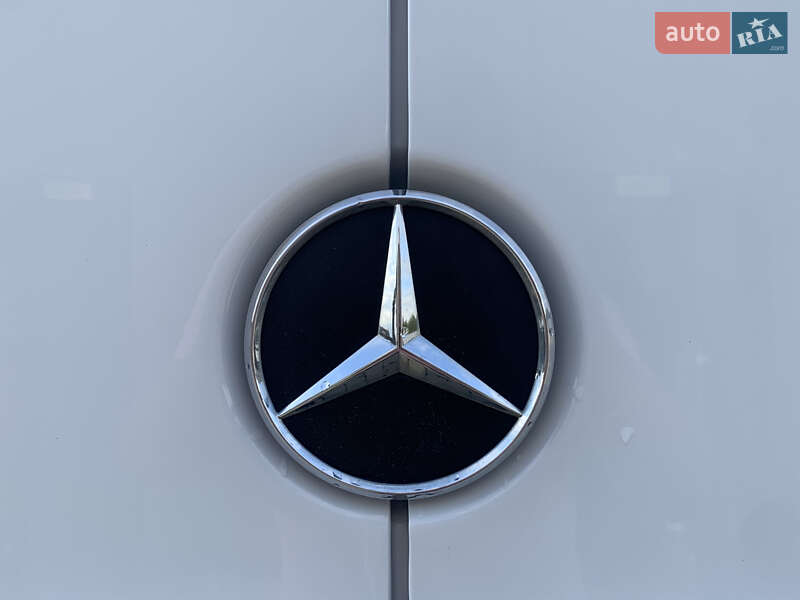 Грузопассажирский фургон Mercedes-Benz Sprinter 2016 в Стрые