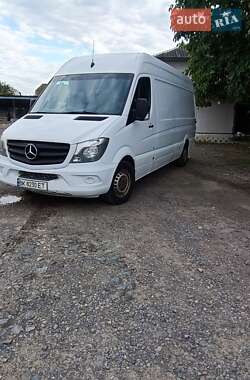 Грузовой фургон Mercedes-Benz Sprinter 2016 в 