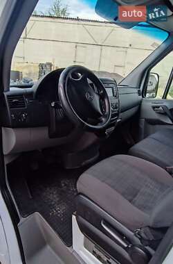 Грузовой фургон Mercedes-Benz Sprinter 2016 в 