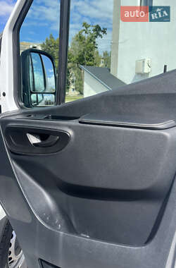 Грузовой фургон Mercedes-Benz Sprinter 2018 в  фото 5 Грузовой фургон Mercedes-Benz Sprinter 2018 в