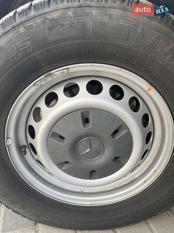 Вантажний фургон Mercedes-Benz Sprinter 2018 в Березному фото 15 Вантажний фургон Mercedes-Benz Sprinter 2018 в Березному