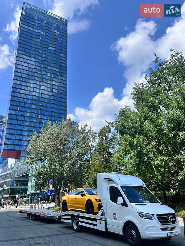 Автовоз Mercedes-Benz Sprinter 2018 в Мукачевому