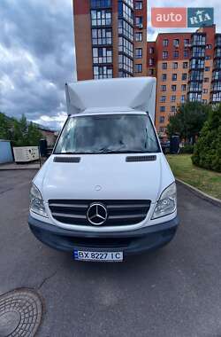 Грузовой фургон Mercedes-Benz Sprinter 2012 в 