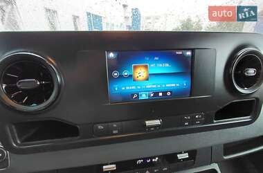 Грузовой фургон Mercedes-Benz Sprinter 2019 в 