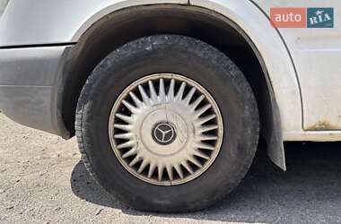 Микроавтобус Mercedes-Benz Sprinter 2000 в 