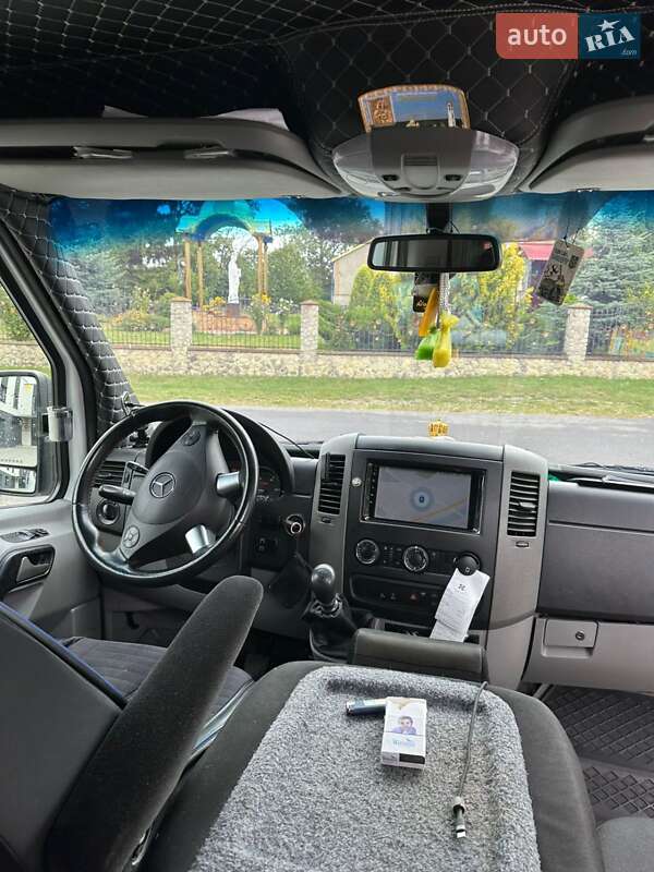 Вантажопасажирський фургон Mercedes-Benz Sprinter 2016 в Тернополі