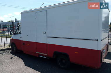 Другие грузовики Mercedes-Benz Sprinter 2001 в 