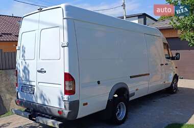 Грузовой фургон Mercedes-Benz Sprinter 2005 в 