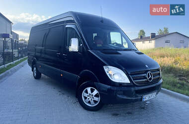 Вантажопасажирський фургон Mercedes-Benz Sprinter 2012 в Івано-Франківську