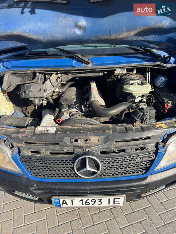 Микроавтобус Mercedes-Benz Sprinter 2004 в Ивано-Франковске фото 14 Микроавтобус Mercedes-Benz Sprinter 2004 в Ивано-Франковске