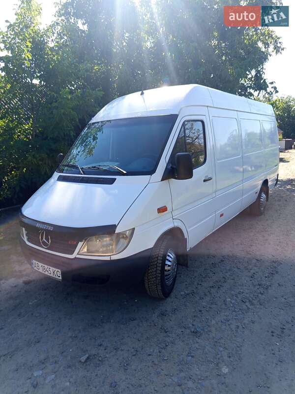 Вантажний фургон Mercedes-Benz Sprinter 2002 в Вінниці