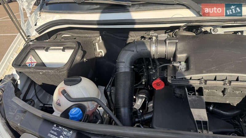 Вантажний фургон Mercedes-Benz Sprinter 2016 в Рівному