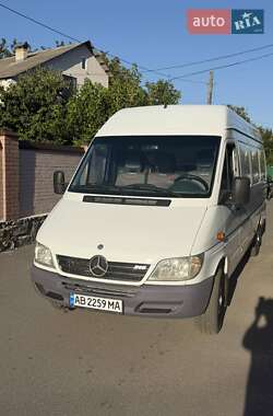 Грузовой фургон Mercedes-Benz Sprinter 2005 в 