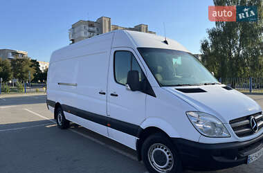 Грузовой фургон Mercedes-Benz Sprinter 2011 в 