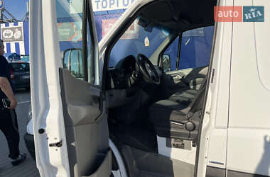 Грузовой фургон Mercedes-Benz Sprinter 2011 в 