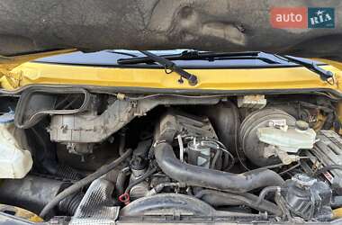 Грузовой фургон Mercedes-Benz Sprinter 2006 в 