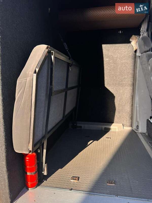 Грузовой фургон Mercedes-Benz Sprinter 2011 в Тернополе