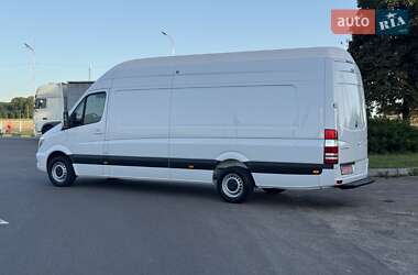 Грузовой фургон Mercedes-Benz Sprinter 2017 в 