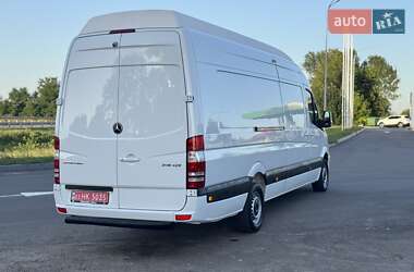Грузовой фургон Mercedes-Benz Sprinter 2017 в 