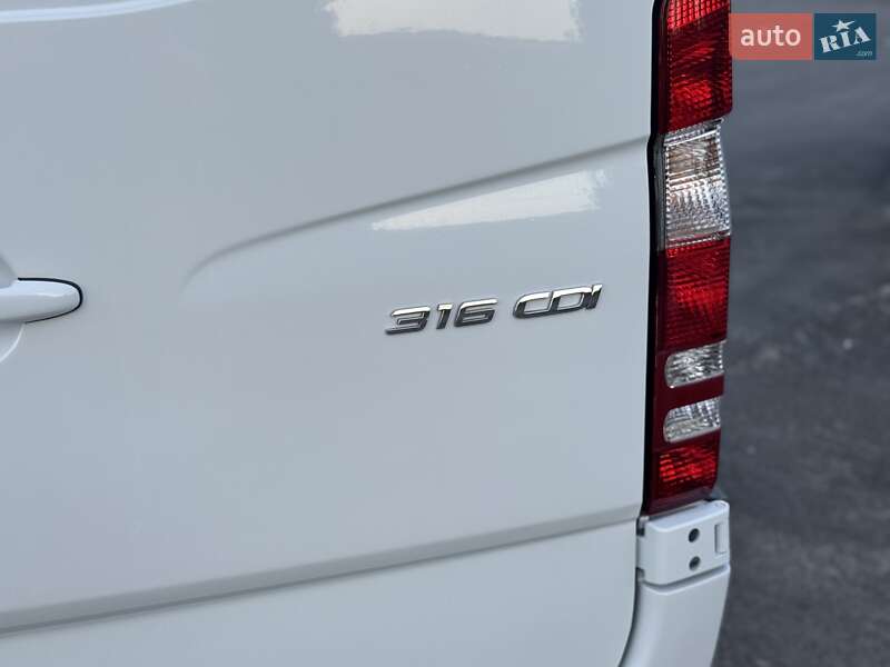 Грузовой фургон Mercedes-Benz Sprinter 2017 в Дубно