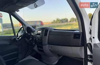 Грузовой фургон Mercedes-Benz Sprinter 2017 в 